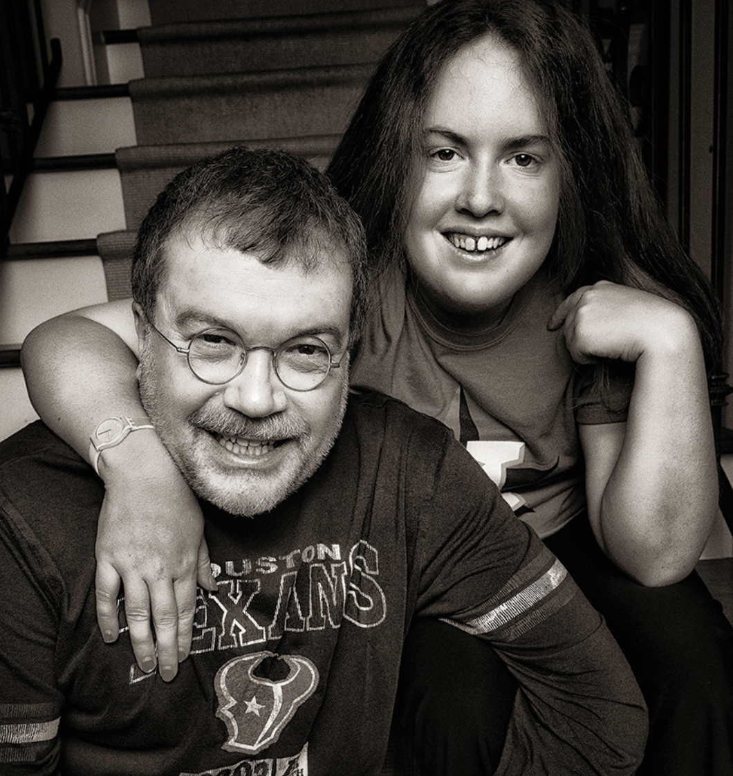 Photo of Peter Hotez posing with his daughter